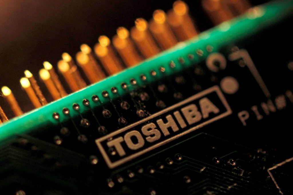 China Approves Toshiba's $18 Billion Sale of Its Memory-Chip Unit